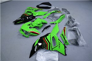 Carene stradali in abs verniciate compatibili con Kawasaki Ninja 500 2024 - 2025 - MXPCAV17825