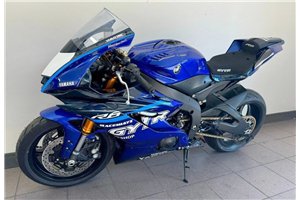 Painted Race Fairings Yamaha R6 2017 - 2026 - MXPCRV18948