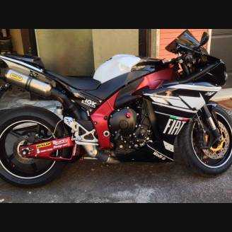 Painted street fairings in abs compatible with Yamaha R1 2009 - 2011 - MXPCAV3052