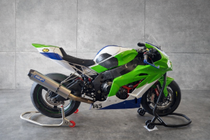 Lackierte Rennverkleidung Kawasaki Zx10R 2016 - 2020 - MXPCRV19076