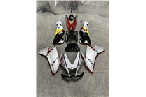 Painted street fairings in abs compatible with Aprilia RSV4 2009 - 2014 - MXPCAV11965