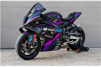 Lackierte Racing-Verkleidung für BMW M 1000 RR 2025–2026 + Tankabdeckung + Flügel Rechts und Links - MXPCRV19600