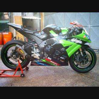 Lackierte Rennverkleidung Kawasaki Zx10R 2011 - 2015 - MXPCRV3522