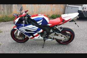Painted street fairings in abs compatible with Honda Cbr 1000 2004 - 2005 - MXPCAV5389