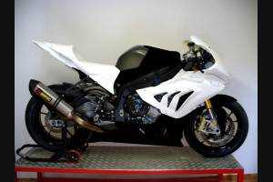 Painted Race Fairings Bmw S1000 RR 2009 - 2014 in 2 Colours like the picture + stickers for free Nero White - MXPCRV5746