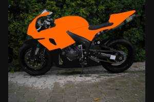 Painted Race Fairings Honda Cbr 600 RR 2007 - 2008 2 Colours like the picture + stickers for free BLWT - MXPCRV5776