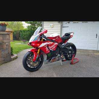 Lackierte Rennverkleidung Yamaha R1 2015 - 2019 - MXPCRV5794