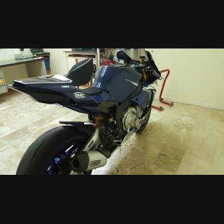 Lackierte Rennverkleidung Yamaha R1 2015 - 2019 - MXPCRV6041
