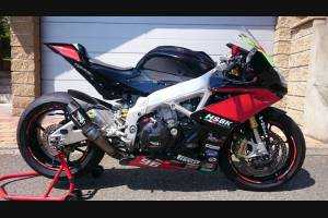 Lackierte Rennverkleidung Aprilia RSV4 2009 - 2014 - MXPCRV6091