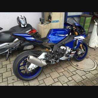 Painted street fairings in abs compatible with Yamaha R1 2015 - 2019 - MXPCAV6104