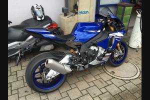 Painted street fairings in abs compatible with Yamaha R1 2015 - 2019 - MXPCAV6104