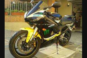 Carene stradali in abs verniciate compatibili con Yamaha R6 2003 - 2004 - MXPCAV6882