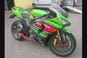 Painted street fairings in abs compatible with Kawasaki ZX6R 636 2005 - 2006 - MXPCAV6890